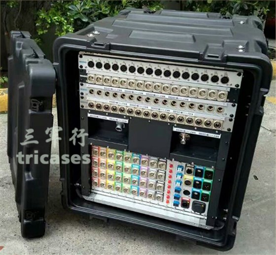 三军行机架箱 三军行机架箱