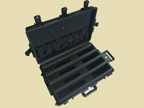 5-gun case.jpg